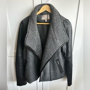 BANANA REPUBLIC Leather Sleeve & Wool Coat Size Large